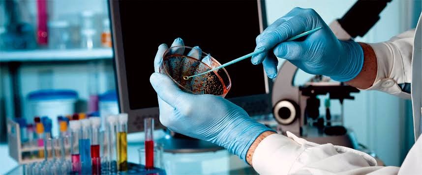 Pathology specimen testing at CDC lab